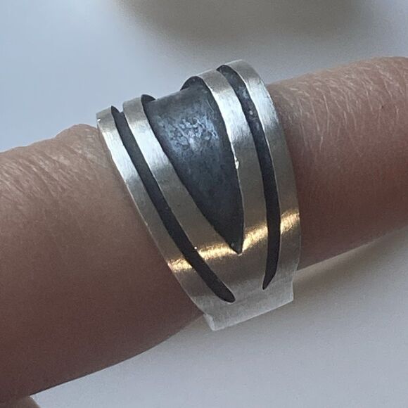 VTG Sterling Silver 925 Native American Tribal Overlay Ring SZ 7.5 UNISEX 10.5g - Picture 1 of 10